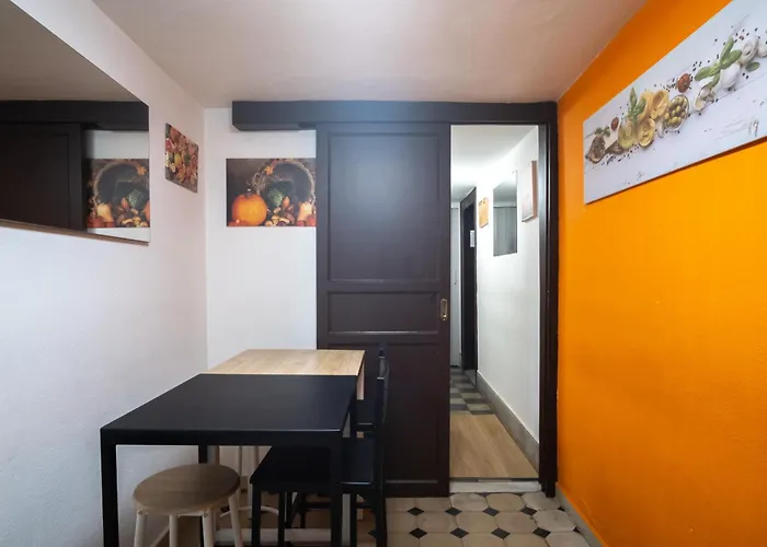 CORNER ROME